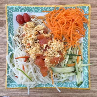 BEEF UP NOODLE by null
