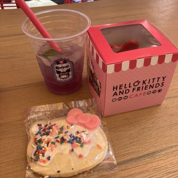 Hello Kitty And Friends Cafe - Sugar cookie - Themed Cafes Near Me - Universal City, California Hello Kitty And Friends Cafe - Sugar cookie - Themed Cafes Near Me - Universal City, California