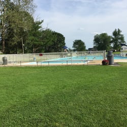 Shanbergers Pool - Shenny's Pool