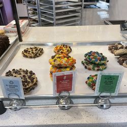 XL sized cookies