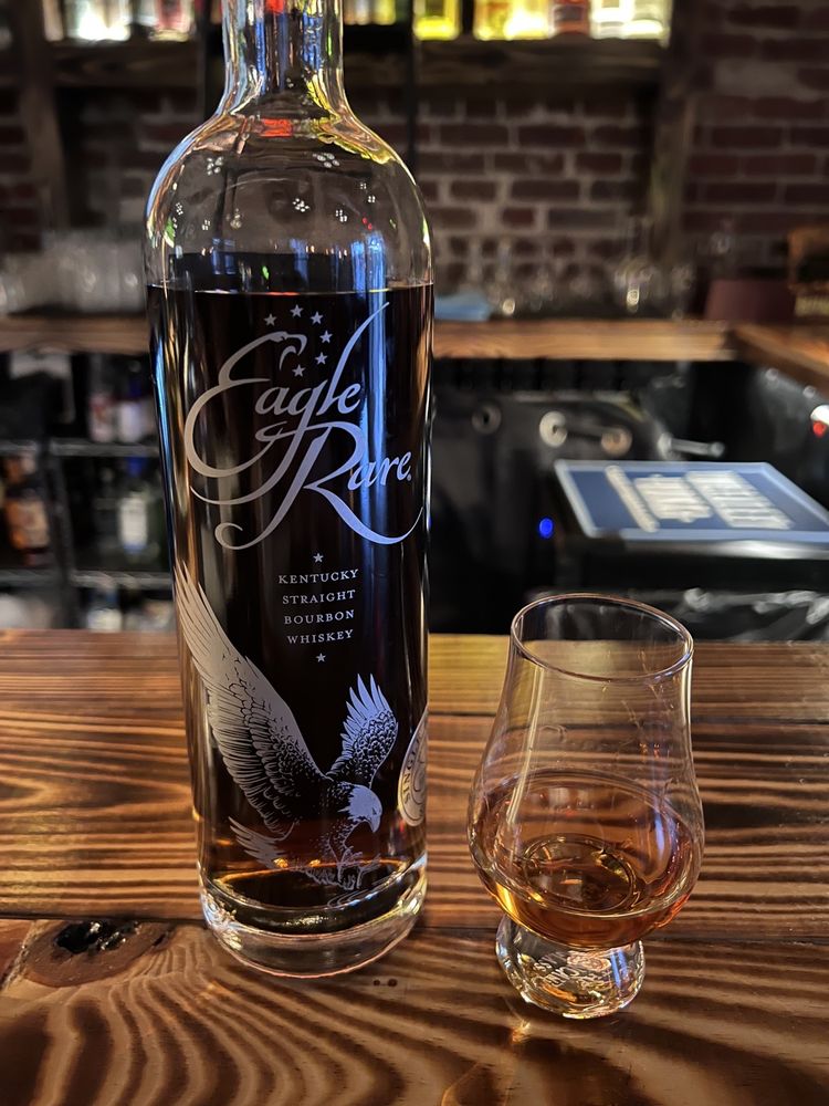 PADDOCK & WHISKY 94 Photos & 30 Reviews Whiskey Bars 1074 E Montague Ave, North Charleston