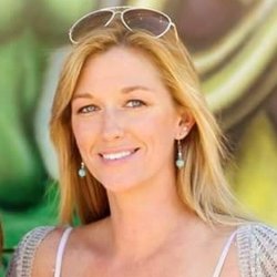 Health Revolution - Andi Lennon, Health Coach, LMT, PTA
