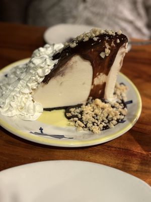 Duke's Waikiki by null