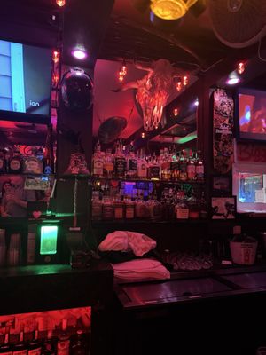 Thrusters Lounge by null