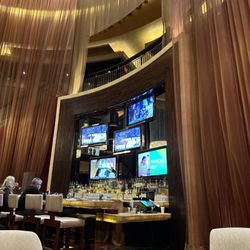 Lobby Bar - Lobby Bar