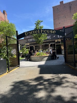 Barrel House Cafe & Bar by null