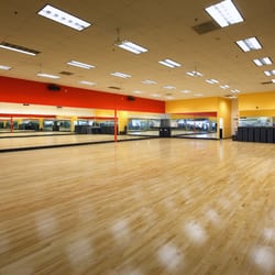 24 Hour Fitness - Hillsboro