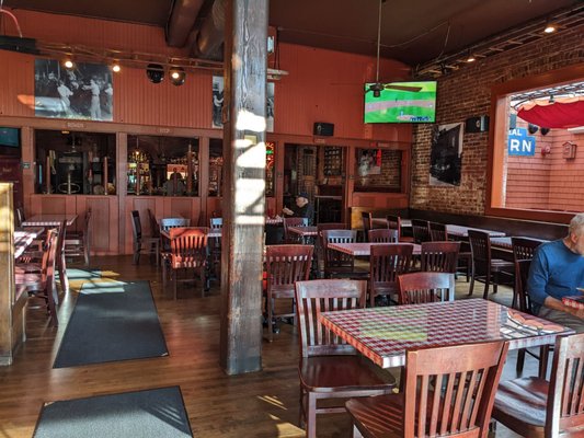 E9 Firehouse & Gastropub by null