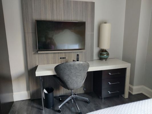 Hotel Indigo Atlanta Midtown, an IHG Hotel by null
