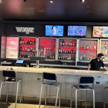 Aloft by Marriott El Paso Downtown - Bar in Aloft Hotel (MARCO) - Hotels Near Me - El Paso, Texas Aloft by Marriott El Paso Downtown - Bar in Aloft Hotel (MARCO) - Hotels Near Me - El Paso, Texas