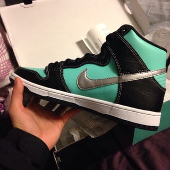 Uprise - Shoe Stores Near Me - Chicago, Illinois