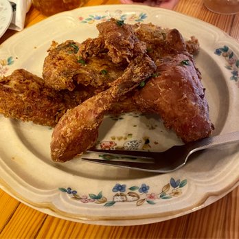 Hoosier Roots - Family Buttermilk Spiced Fried Chicken (a couple pieces were already accounted for!) - Food Trucks Near Me - Pittsboro, Indiana