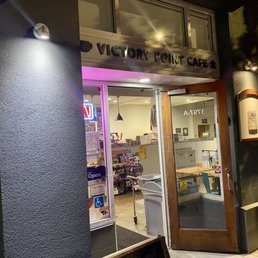 VICTORY POINT CAFE - Updated July 2025 - 375 Photos & 345 Reviews