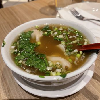 Szechuan - Wonton Soup - Szechuan Near Me - Roseville, Minnesota