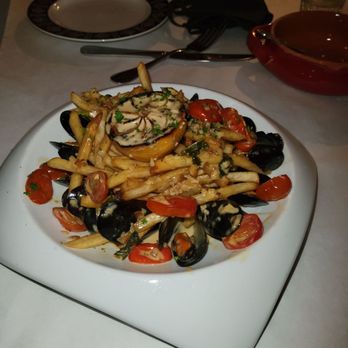 Omar's Carriage House - New American Near Me - Norfolk, Virginia Omar's Carriage House - New American Near Me - Norfolk, Virginia