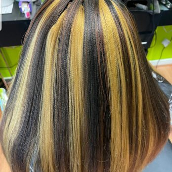 Semu Hair Salon - This is a crochet with synthetic hair using a mix bundle. I love it! Thank you to the staff at Semu. - Hair Stylists Near Me - Silver Spring, Maryland