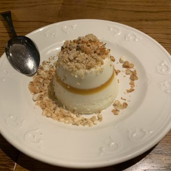 Tapeo - Panna cotta - Tapas Bars Near Me - Barcelona, B