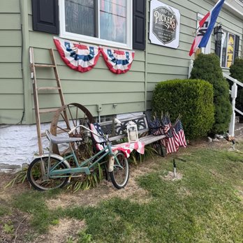 Pap’s Pickers - Antiques Near Me - Uniontown, Pennsylvania Pap’s Pickers - Antiques Near Me - Uniontown, Pennsylvania