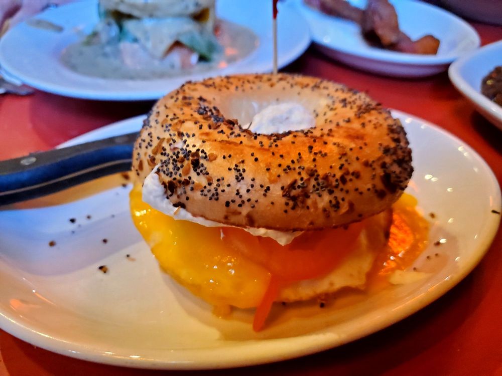 Hattie's Hat Restaurant