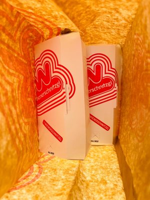 Wienerschnitzel by null