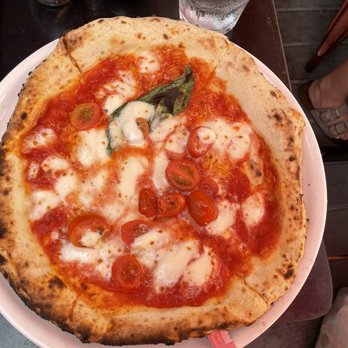 Buona Forchetta - Regina Margherita pizza - Pizza Near Me - Encinitas, California