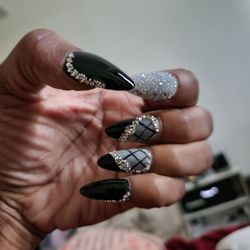 LUXX NAIL BAR - Nails on point! Thank you team...