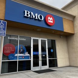 Exterior photo of BMO Bank - Modesto, California Exterior photo of BMO Bank - Modesto, California