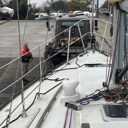 Parker River Marine Services - Hauling my boat out at Winter Island. It's a 33' sailboat that weights over 10,000lbs with a 6'2" draft and was no problem for the trailer.