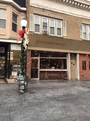 Pinoy Filipino Restaurant Closed 185 Photos Reviews 18 Division St Somerville Nj Phone Number Menu Yelp Pinoy Filipino Restaurant Closed