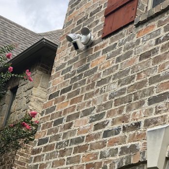 Dytek - Mounted security camera and floodlight - Electricians Near Me - Dallas, Texas