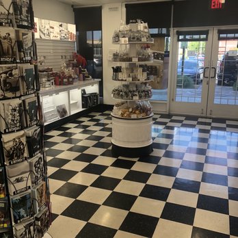 See's Candies - Chocolatiers & Shops Near Me - Menifee, California