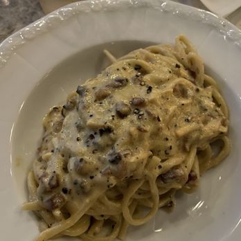Marisi - carbonara pasta - Italian Near Me - La Jolla, California