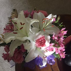 Engle Florist - Lovely floral arrangement for Mother's Day.