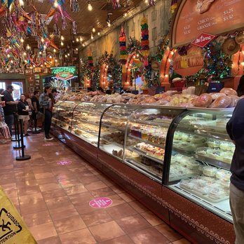 Mi Tierra Cafe & Bakery - Traditional Mexican pastries - Mexican Near Me - San Antonio, Texas