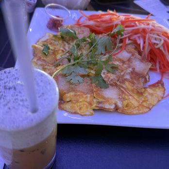 Drip Drip Cafe - Coffee & Tea Near Me - Westminster, California