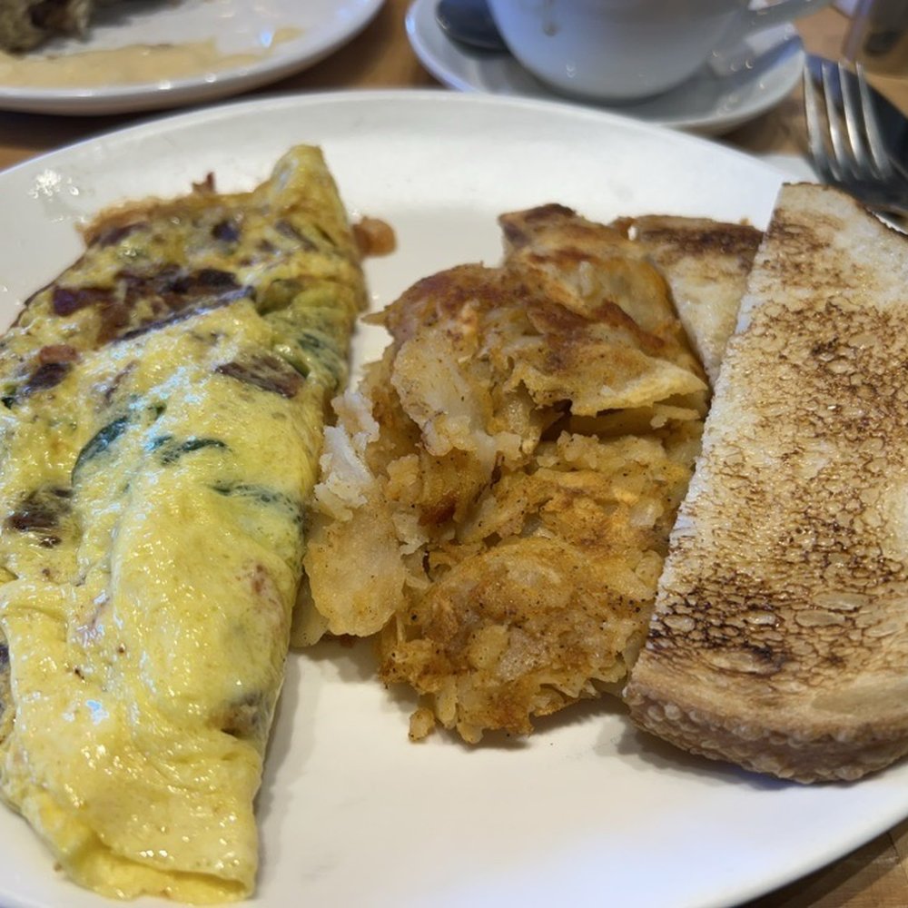 Sunshine Breakfast Bar - Made to order omelette, potatoes, sourdough toast - Breakfast & Brunch Near Me - Phoenix, Arizona Sunshine Breakfast Bar - Made to order omelette, potatoes, sourdough toast - Breakfast & Brunch Near Me - Phoenix, Arizona