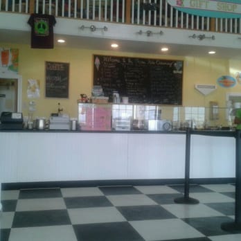 Ocean Isle Creamery - Ice Cream & Frozen Yogurt Near Me - Ocean Isle Beach, North Carolina Ocean Isle Creamery - Ice Cream & Frozen Yogurt Near Me - Ocean Isle Beach, North Carolina