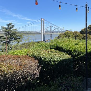 The Dead Fish - Seafood Near Me - Crockett, California