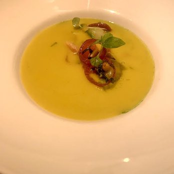 Portale - Zuppa: chilled yellow tomato soup, watermelon arugula-parsley pesto, marcona almonds - Italian Near Me - New York, New York