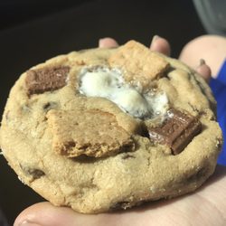 Cathy's Cookie Kitchen - Smores