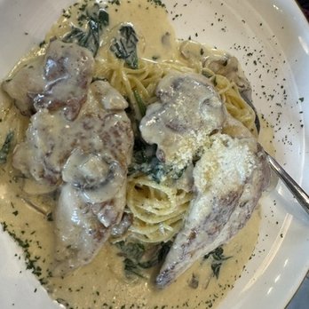 Di Napoli - Chicken Florentine - Italian Near Me - Orem, Utah Di Napoli - Chicken Florentine - Italian Near Me - Orem, Utah