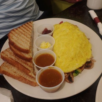 Essence House Cafe - Mayan chicken omelette. - Cafes Near Me - Fulshear, Texas Essence House Cafe - Mayan chicken omelette. - Cafes Near Me - Fulshear, Texas