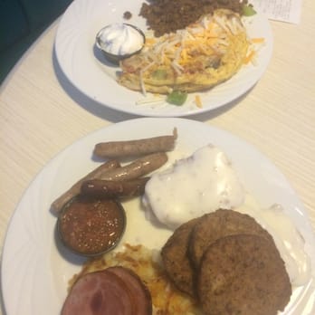 Oceano Buffet - Buffets Near Me - West Wendover, Nevada