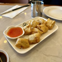 Fried wontons Fried wontons