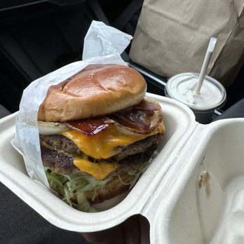 Dada’s Plant Based Burgers & Breakfast - Double - Vegan Near Me - Seattle, Washington