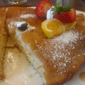 Sweet Maple - Peek Inside the Deep Fried French Toast - American Near Me - San Francisco, California