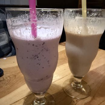 Bee's Knees Pub & Catering - Berry Shake and Chocolate Fudge Shake - Bars Near Me - Idaho Falls, Idaho Bee's Knees Pub & Catering - Berry Shake and Chocolate Fudge Shake - Bars Near Me - Idaho Falls, Idaho