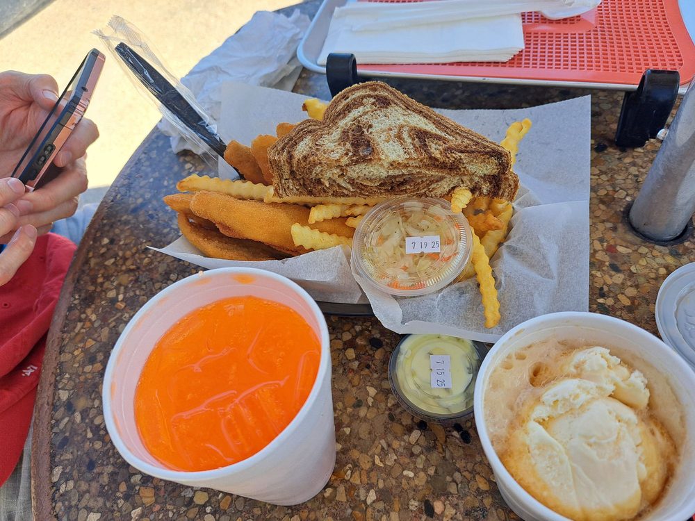 Food from Ardy and Ed's Drive in