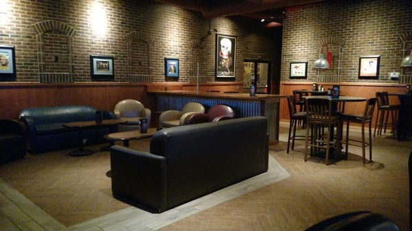 PT's Pub by null