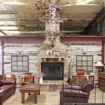 The Eagle’s Lounge